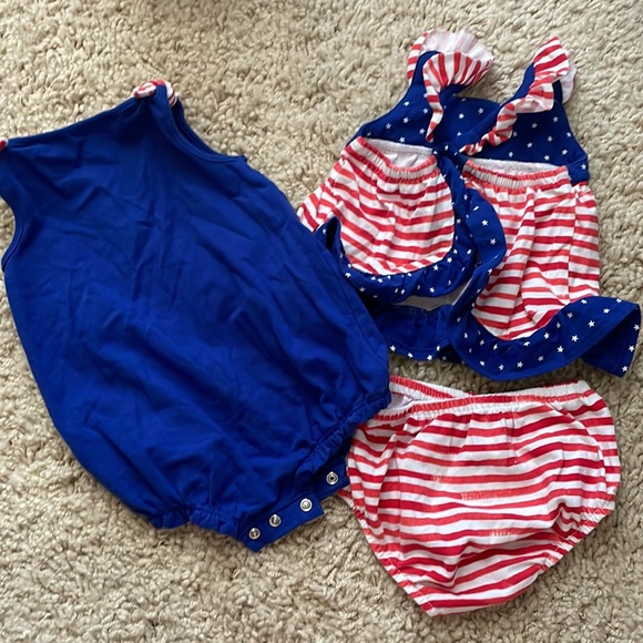 Cat and Jack 3-6mo patriotic 3 piece set - Picture 4 of 4
